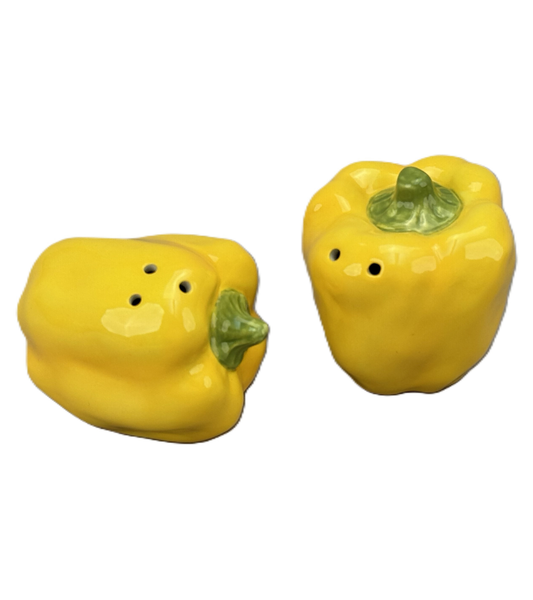 Bell Pepper Salt & Pepper Shakers