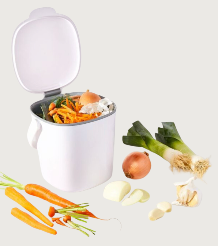 Easy Clean Compost Bin